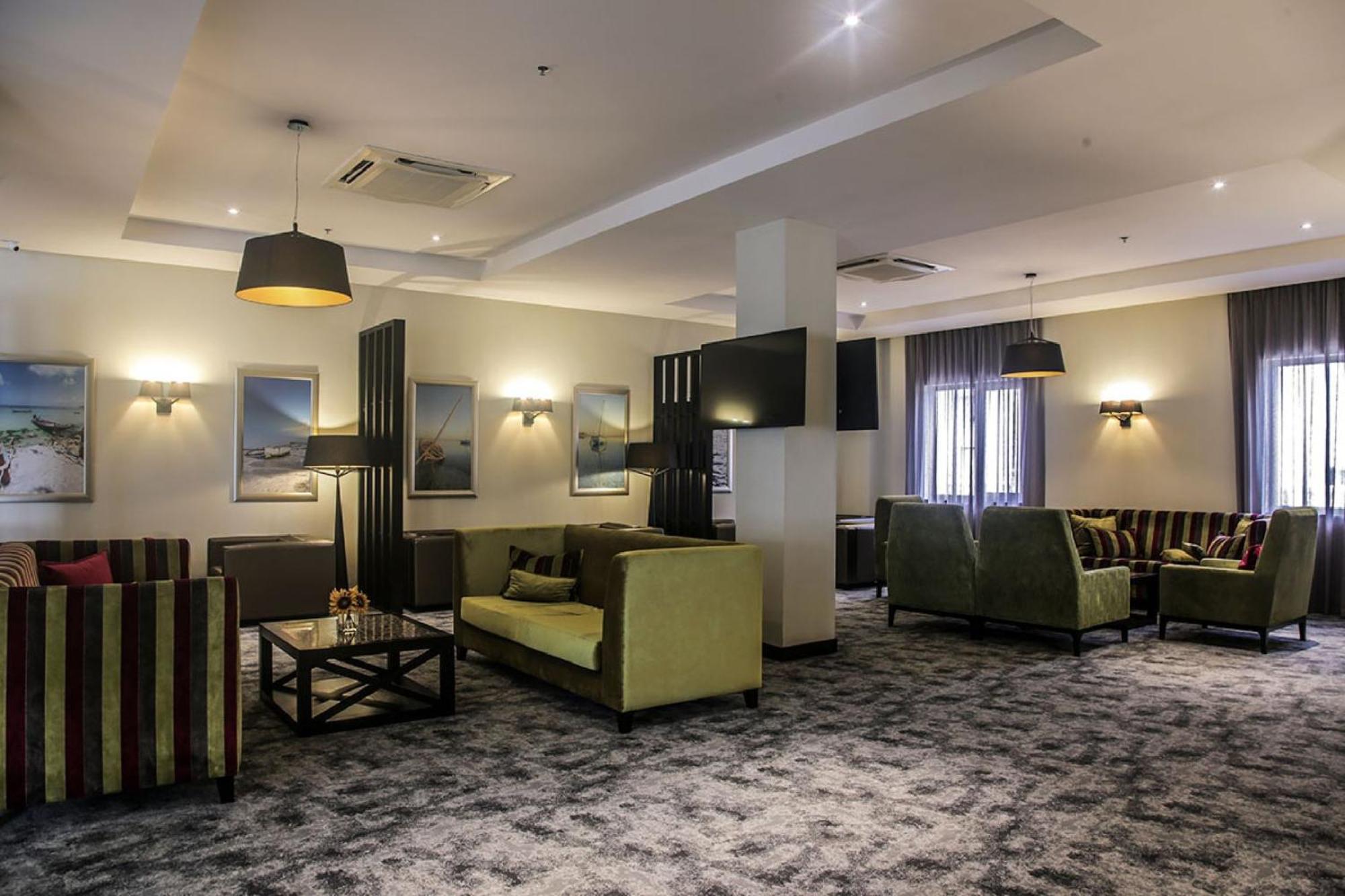 Room In Lodge - The Providence Hotel By Mantis Ikeja Extérieur photo